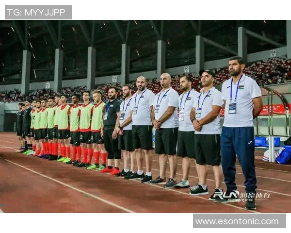 辽宁足球明星表演赛盛况空前球迷热情高涨共庆足球盛事