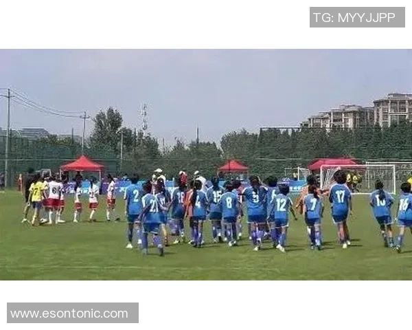 足球明星球员精彩瞬间合集图解带你领略绿茵场上的传奇风采