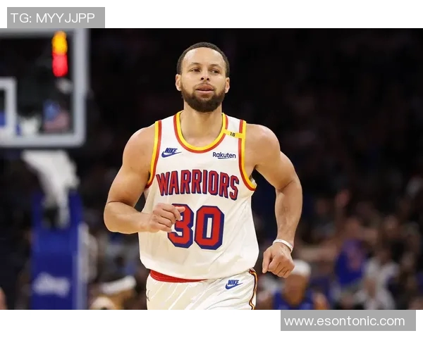 篮球全明星库里精彩瞬间集锦展现球场魅力与风采的完美时刻